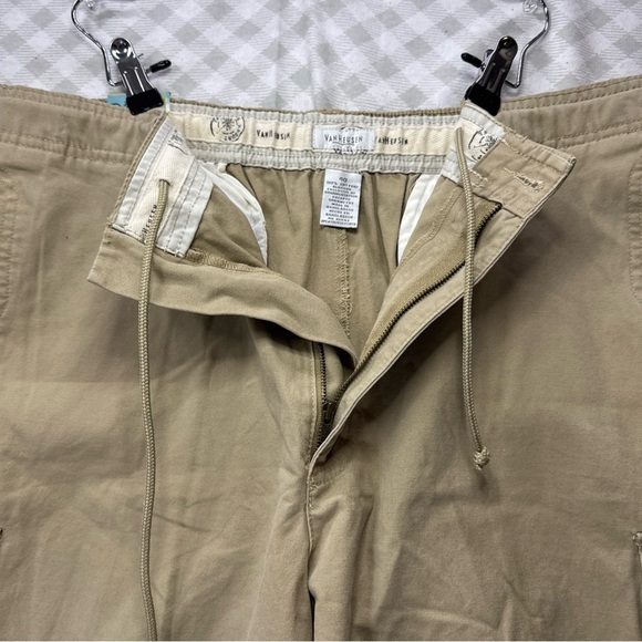 Van Heusen Resort Men’s Size 40 Beige Khaki Cargo Style Cotton Shorts NWT - Picture 8 of 9